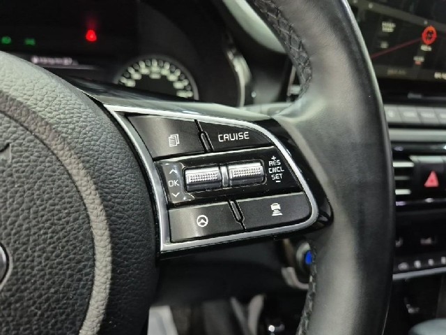 6061000686R15.jpg