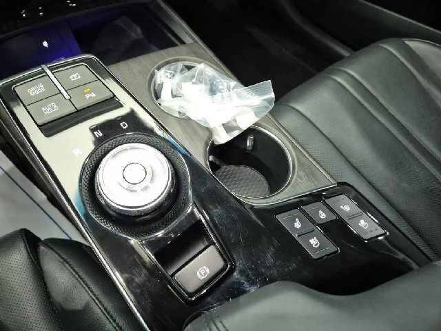 6061000904R8.jpg