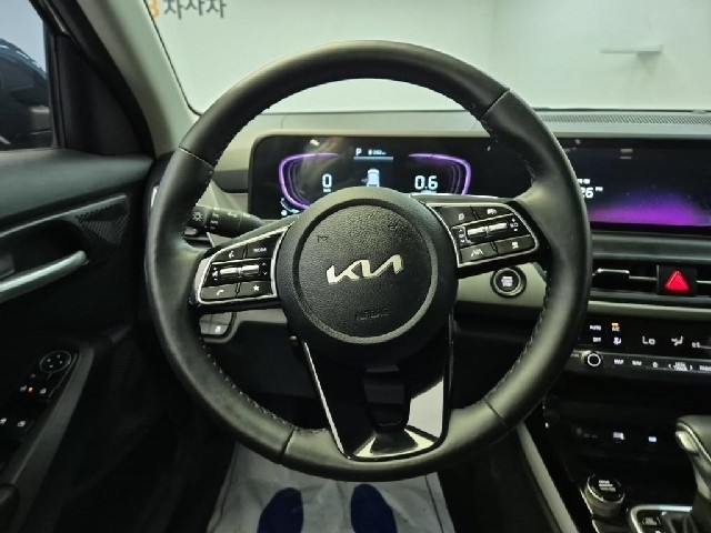 6061500817R9.jpg