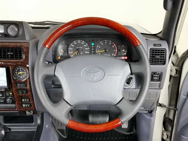 aff6667d9e39f65e0be20346d14af716.jpg