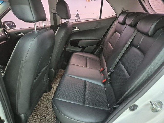 6061500975R12.jpg