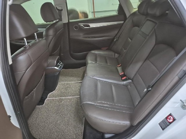 6061500913R12.jpg