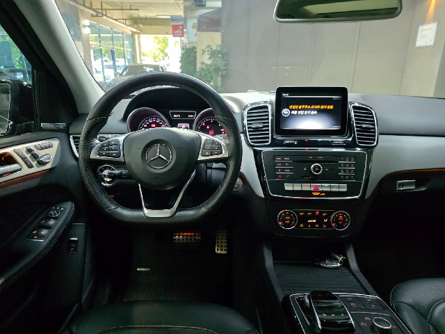 b7de749c8833eb756f0137b20bfce683.jpeg