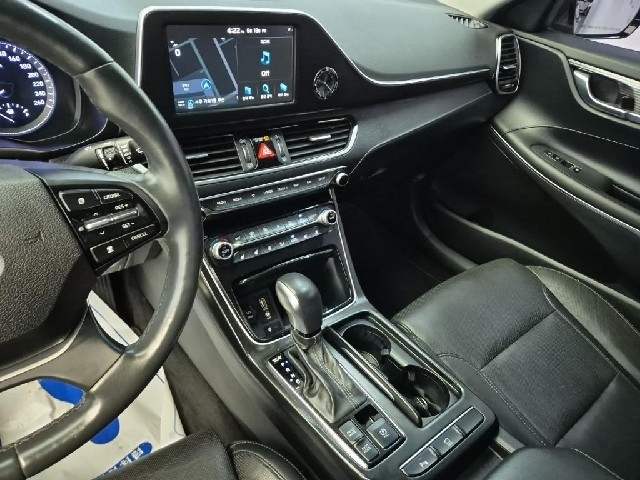 6061501076R10.jpg