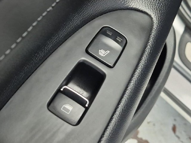 6061501076R19.jpg