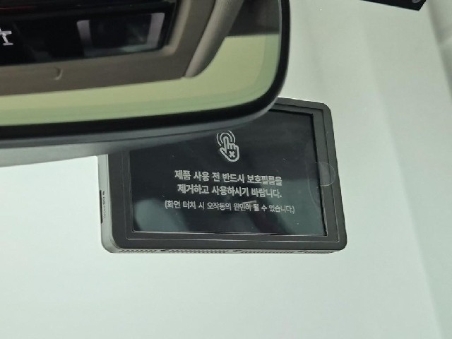 6061000324R17.jpg