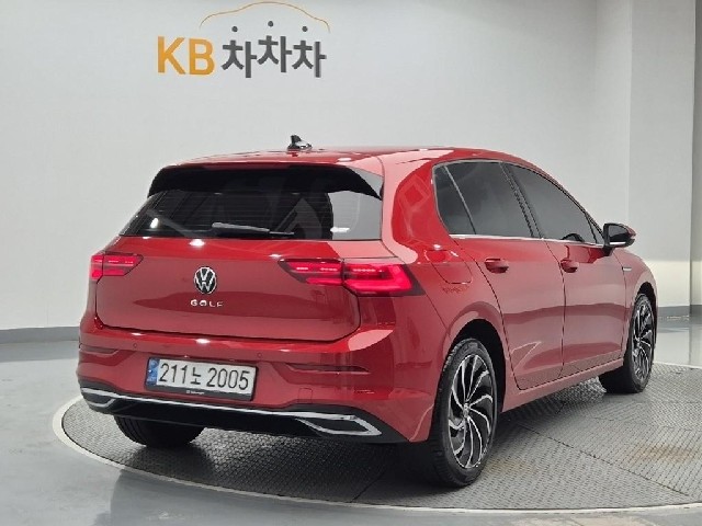 6061000324R3.jpg