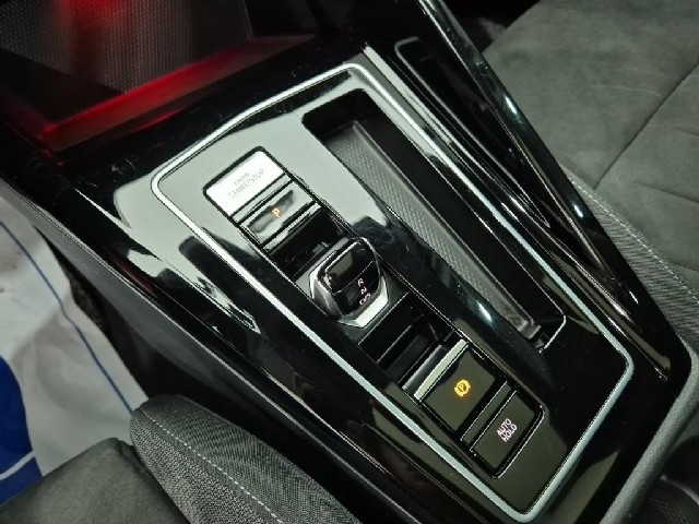 6061000324R8.jpg