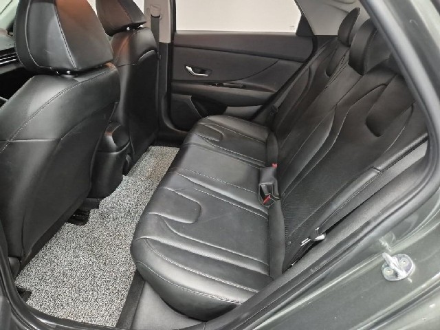 6061000937R12.jpg