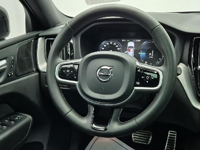 6071000367R9.jpg