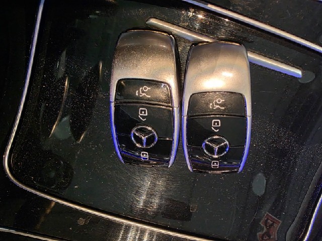 88642e93609bdbb393517bb7f4a1eb6a.jpeg