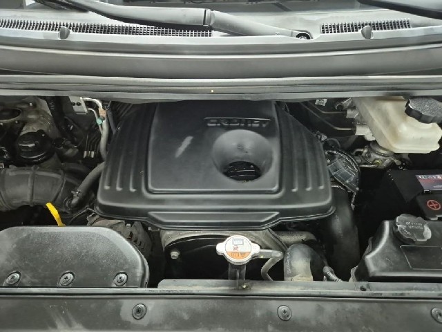 5121502443R5.jpg