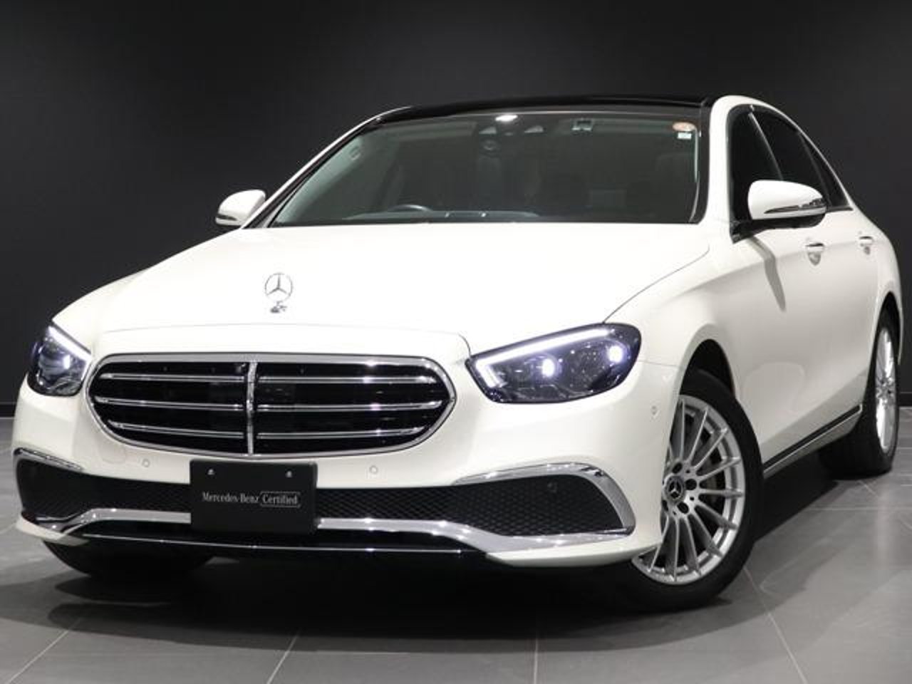 2021 Mercedes-Benz E, photo 1 of 1