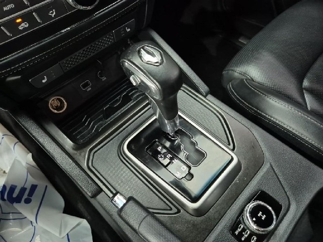 6051001012R8.jpg