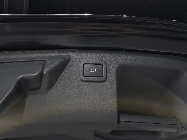 0f3634976042f98d8f42049c0ad256d9.jpeg