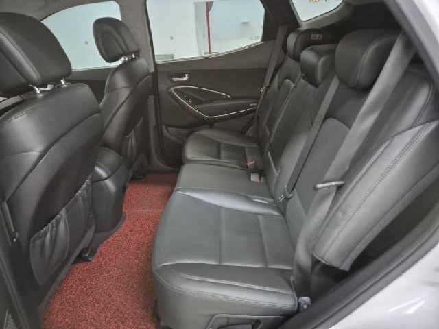 6071501524R12.jpg