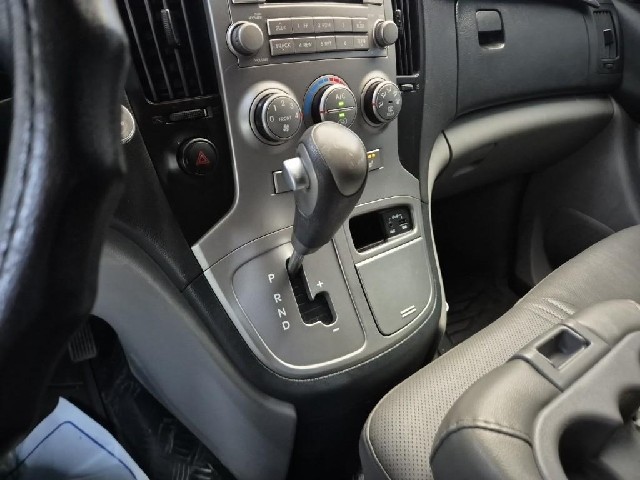 6061502189R8.jpg