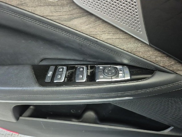 6071000350R18.jpg