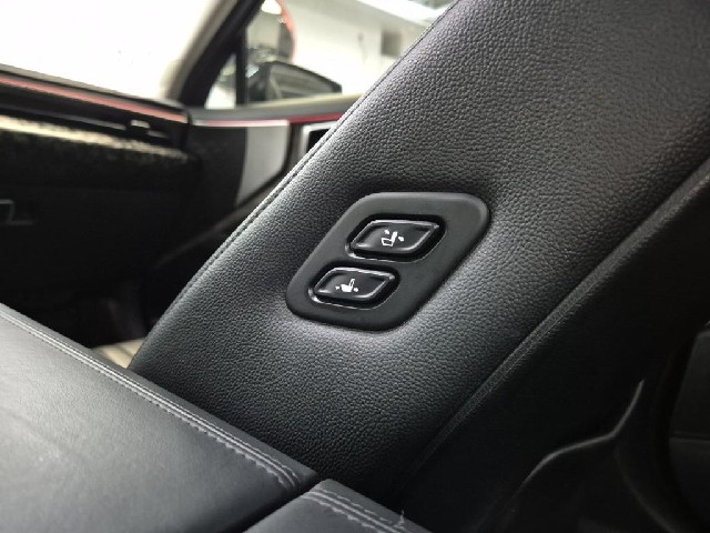 6071000350R19.jpg