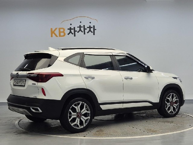 6071500636R3.jpg