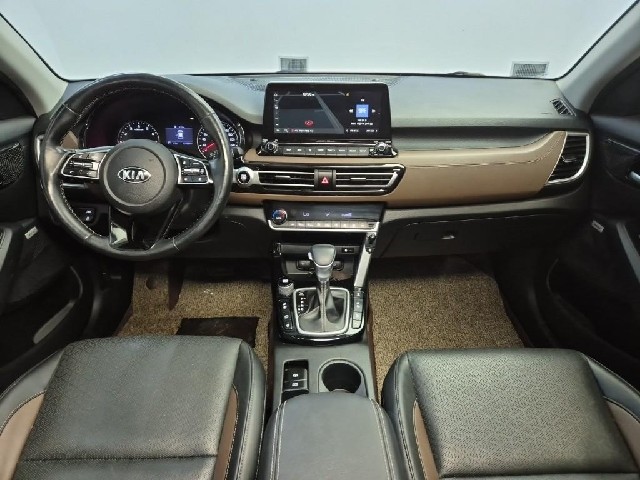 6071500636R7.jpg