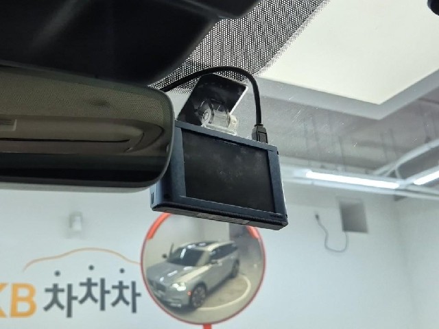 6071500628R16.jpg