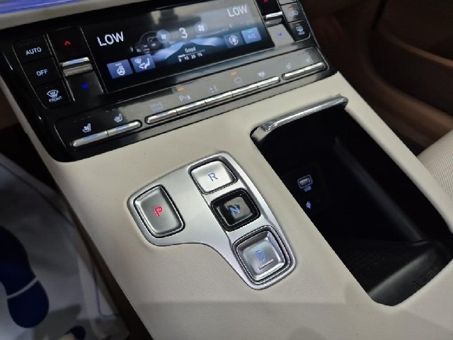 6071000771R8.jpg