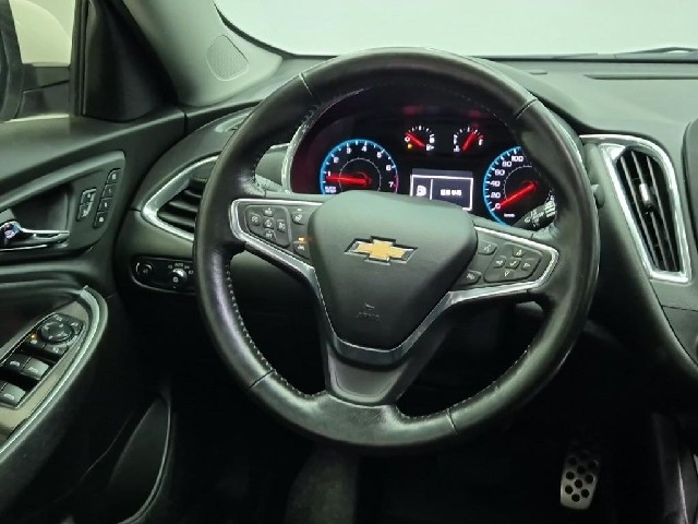 6071000526R9.jpg