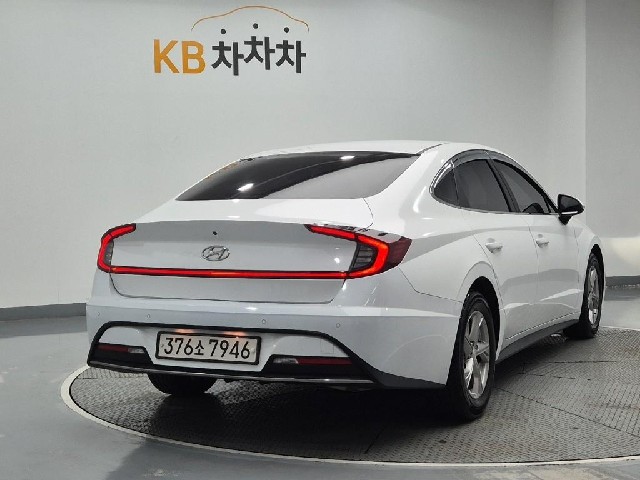 6071000428R3.jpg