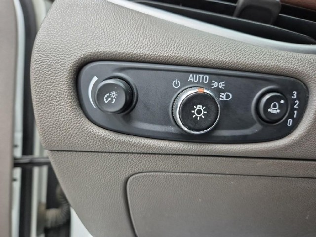6051001599R15.jpg