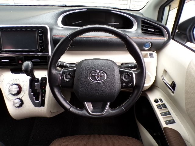 9994ed54e5bfc536bb876bc5e95e9030.jpg