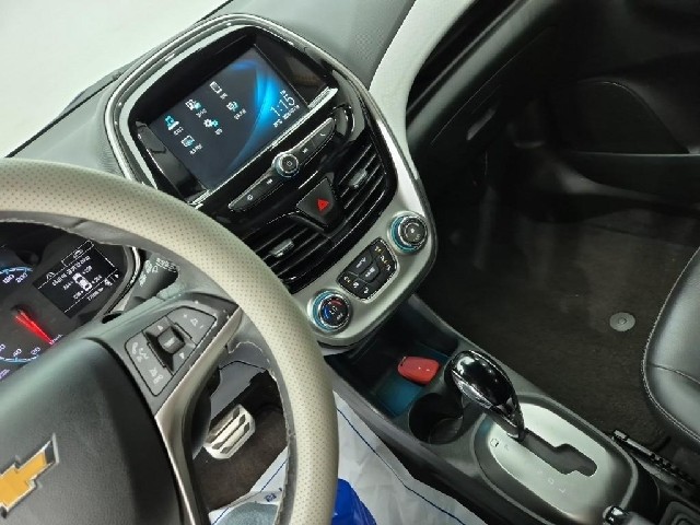6071000886R10.jpg
