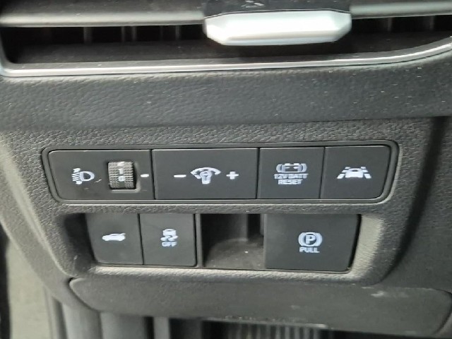 6051002228R16.jpg