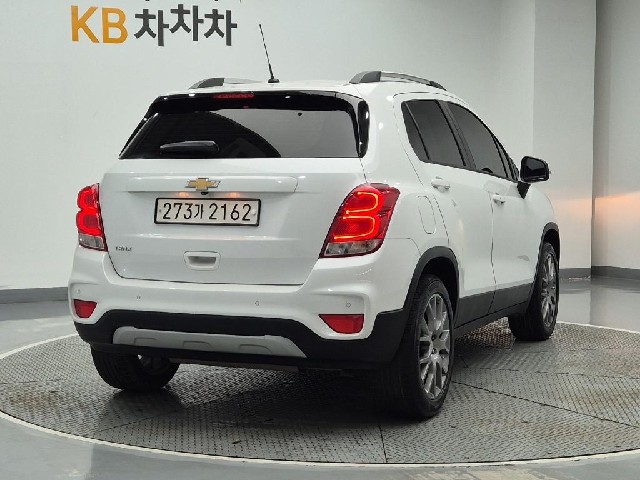 6061001467R3.jpg