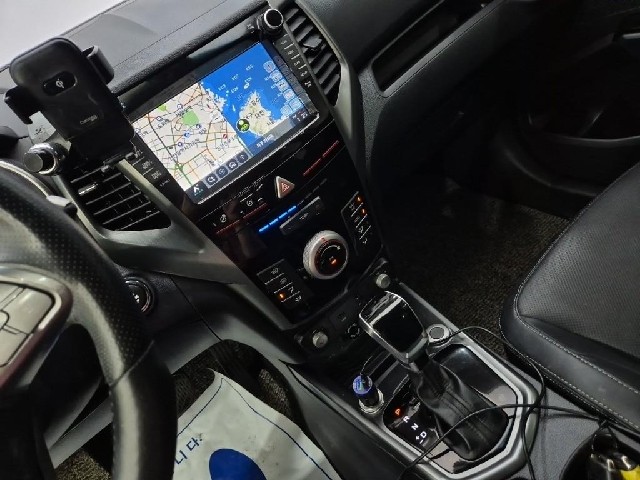 6071000305R10.jpg