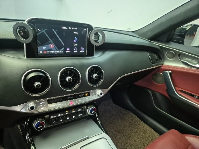 6071500824R10.jpg