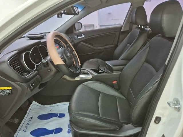 6071500776R11.jpg