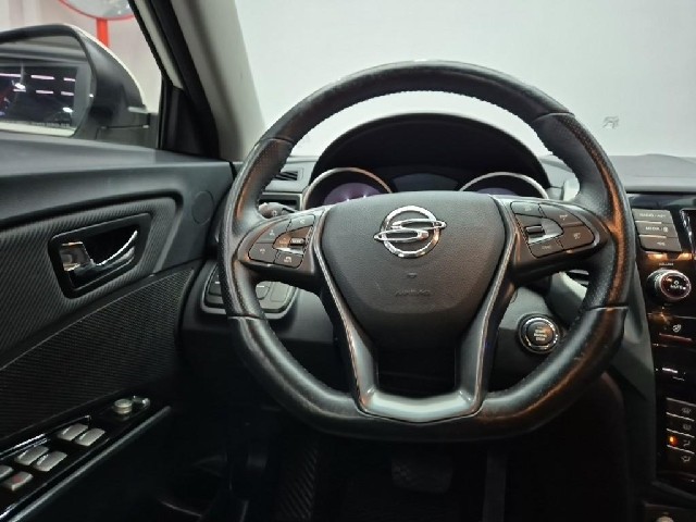 6071000946R9.jpg