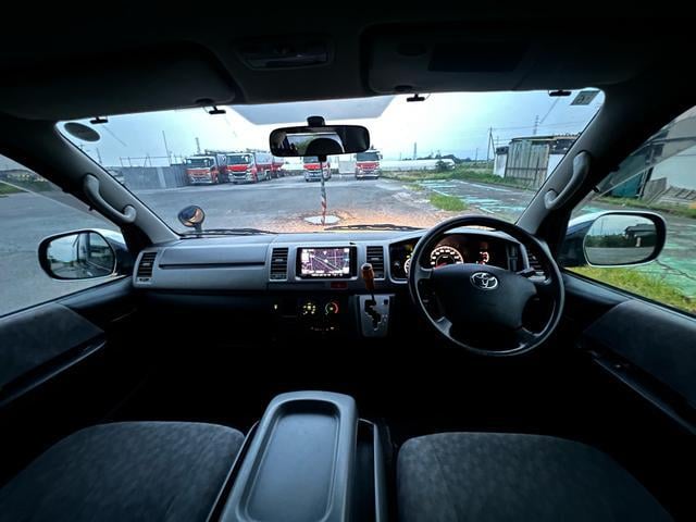 0400562A30250705W00114.jpg