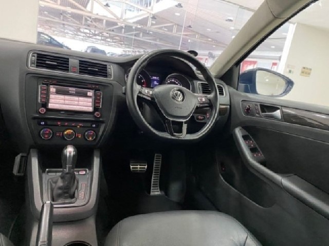6627f8e11636bccf4965b8b749a01210.jpeg