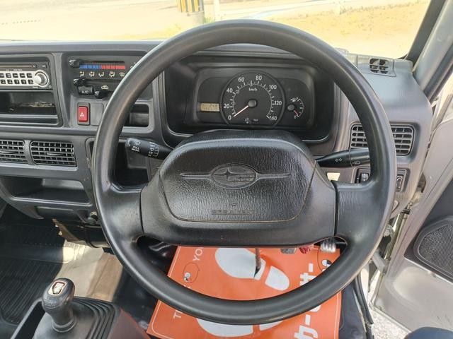 0803299A30260820W00111.jpg