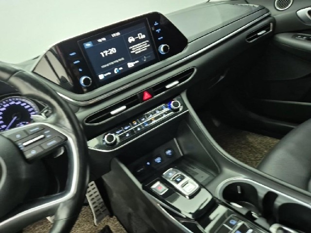6071000434R10.jpg