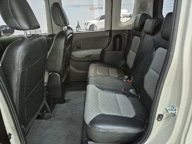 6071500557R12.jpg