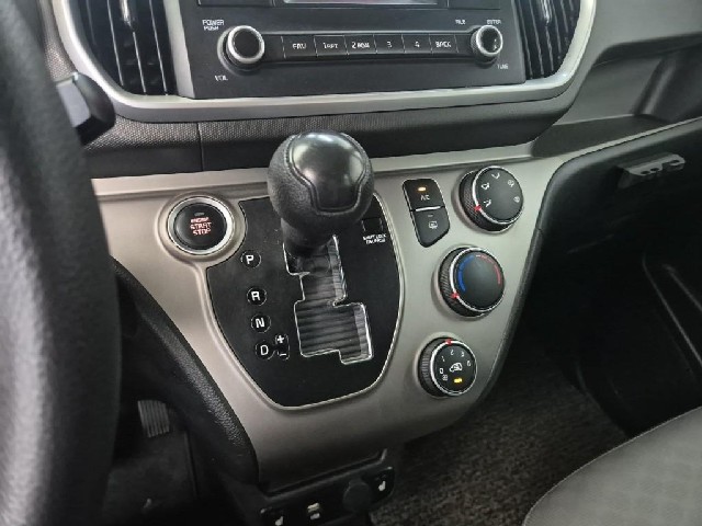 6071500831R8.jpg
