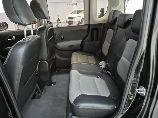 6071500783R12.jpg