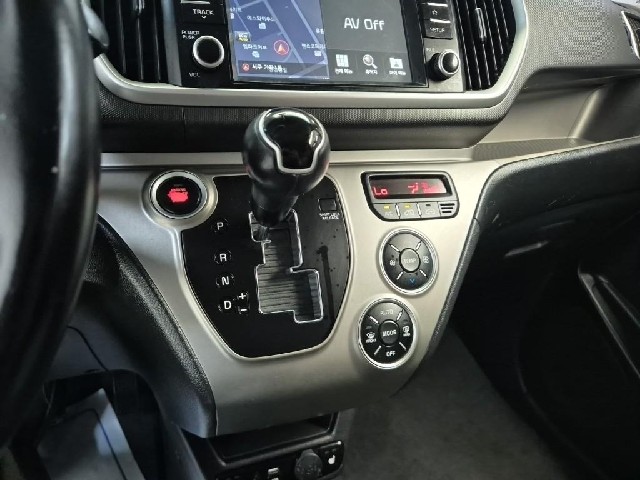 6071500783R8.jpg