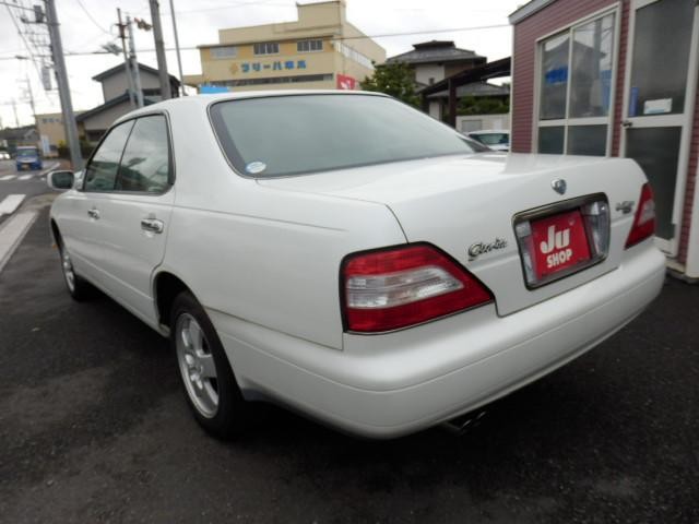 cadc98ae90197147e69575cc116bf4f8.jpg