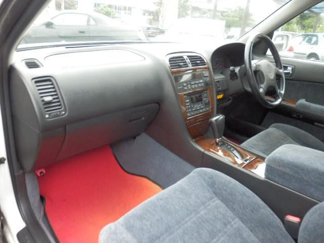 f1c3545febf96559bd09e382163e5cd9.jpg