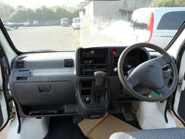 0803699A30260329W00207.jpg