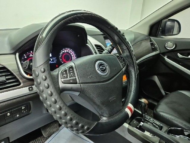 6081002167R9.jpg
